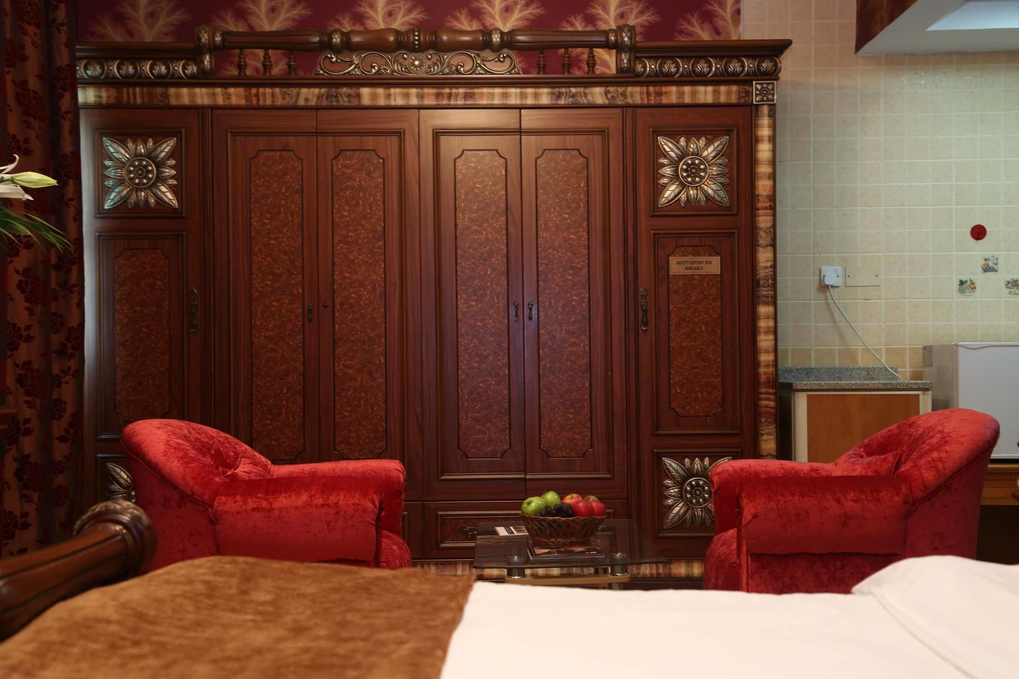 שארג'ה Arbella Boutique Hotel מראה חיצוני תמונה